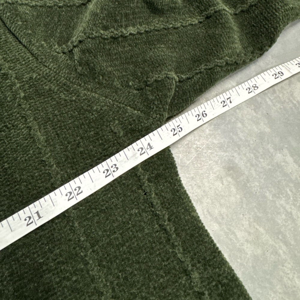 Pioneer V-Neck Sweater in Dark Green - Picture 4 of 5
